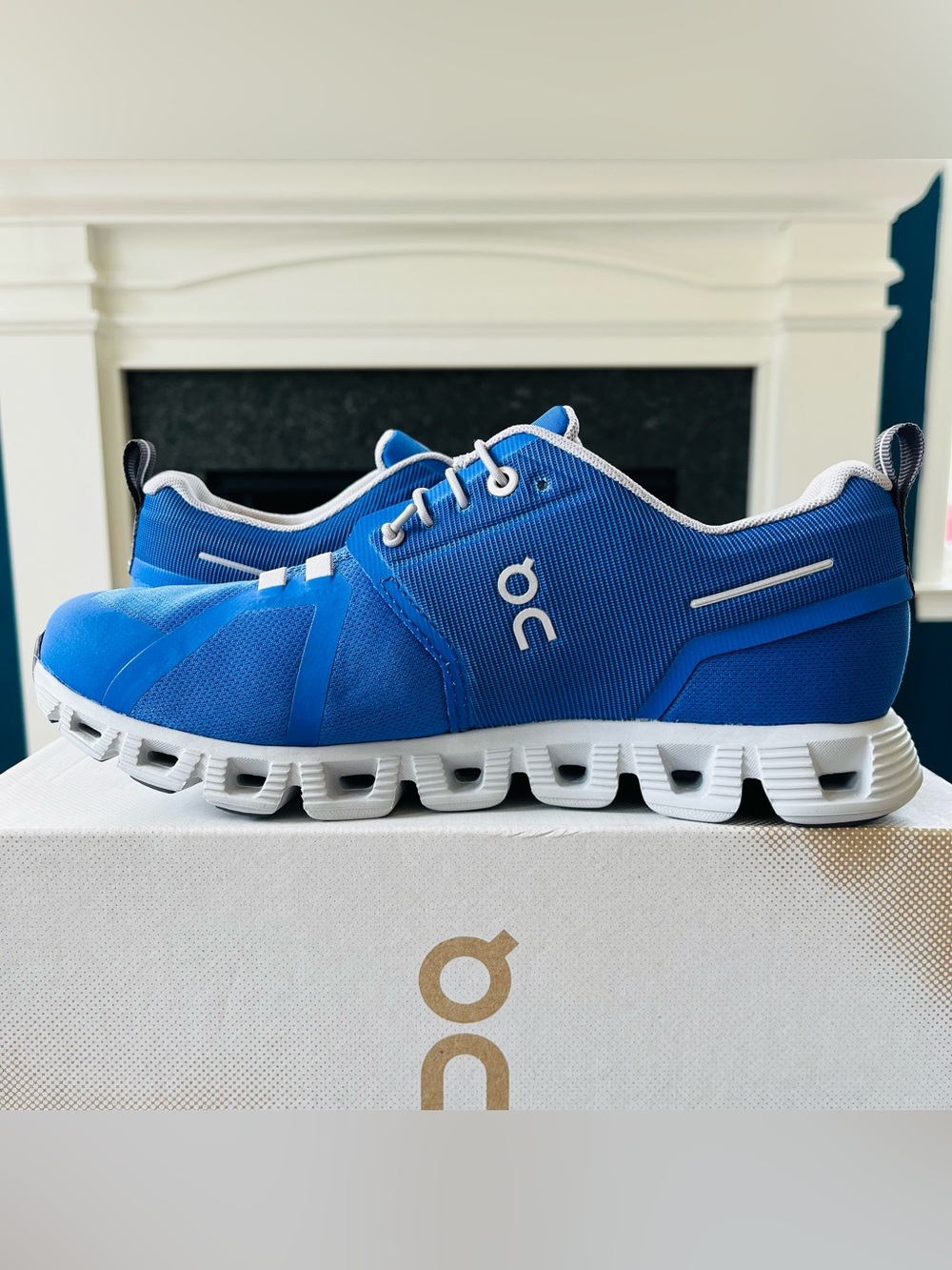 On Cloud 5 Waterproof Women’s Running Sneakers Low Top Cobalt/Glacier 59.98344 - Picture 2 of 7